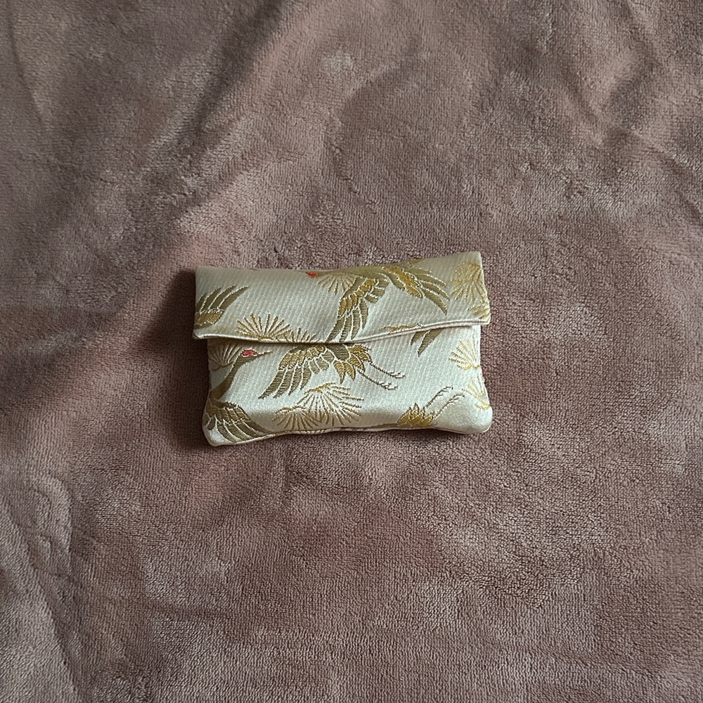 Elegant Cream and Gold Women's Clutch